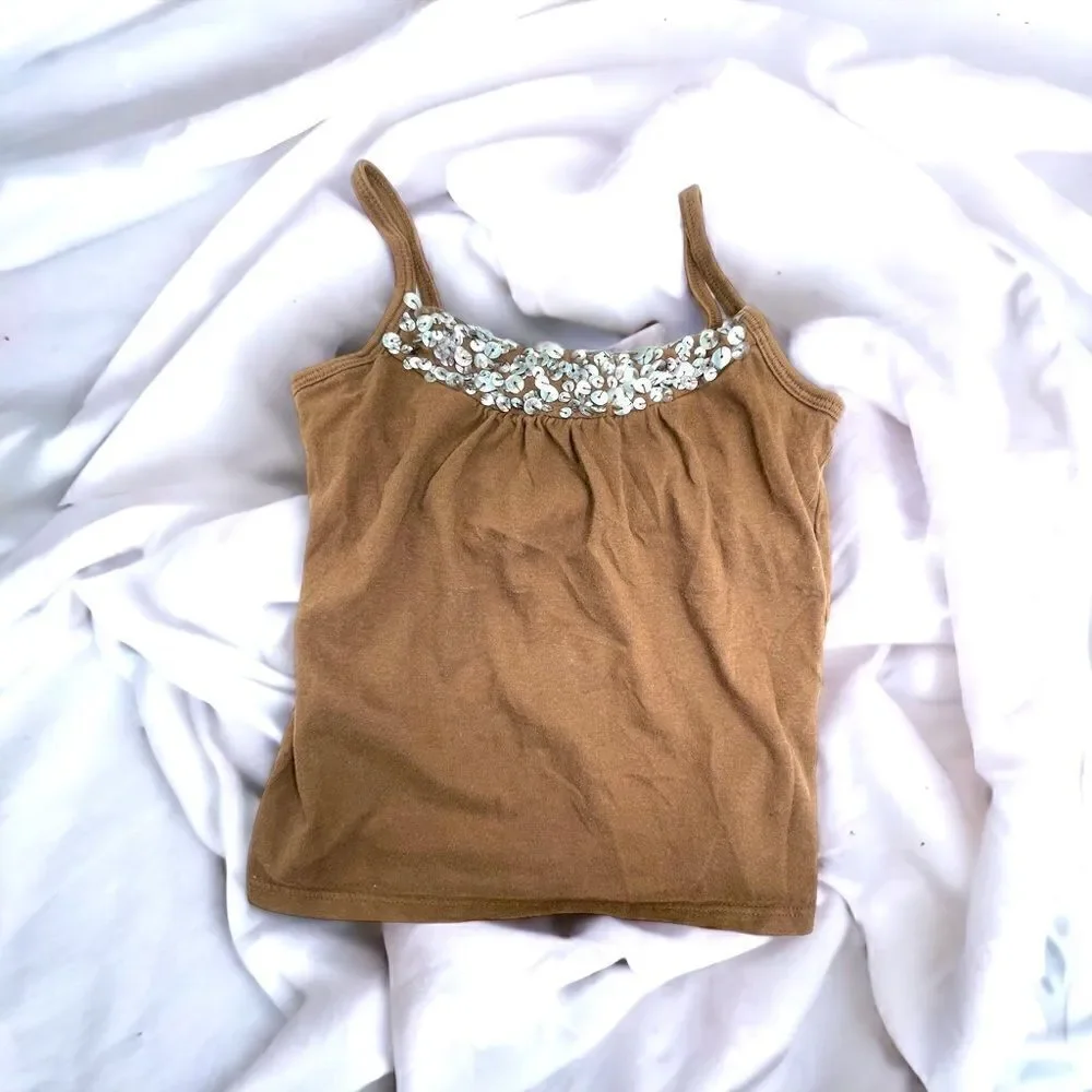 Old Navy l Girl’s Tank top l Top Lined l Brown with front Sequin decor l M l EUC